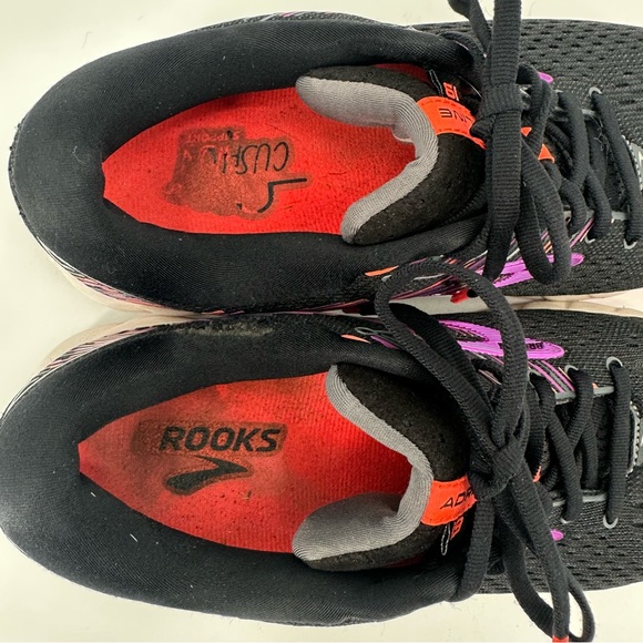 BROOKS Adrenaline GTS 19 Women's Black Purple Running Shoes size 10 - Picture 8 of 11